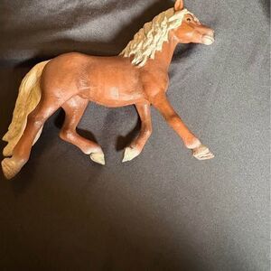 Schleich Haflinger Stallion toy figurine, 13813,  2015.